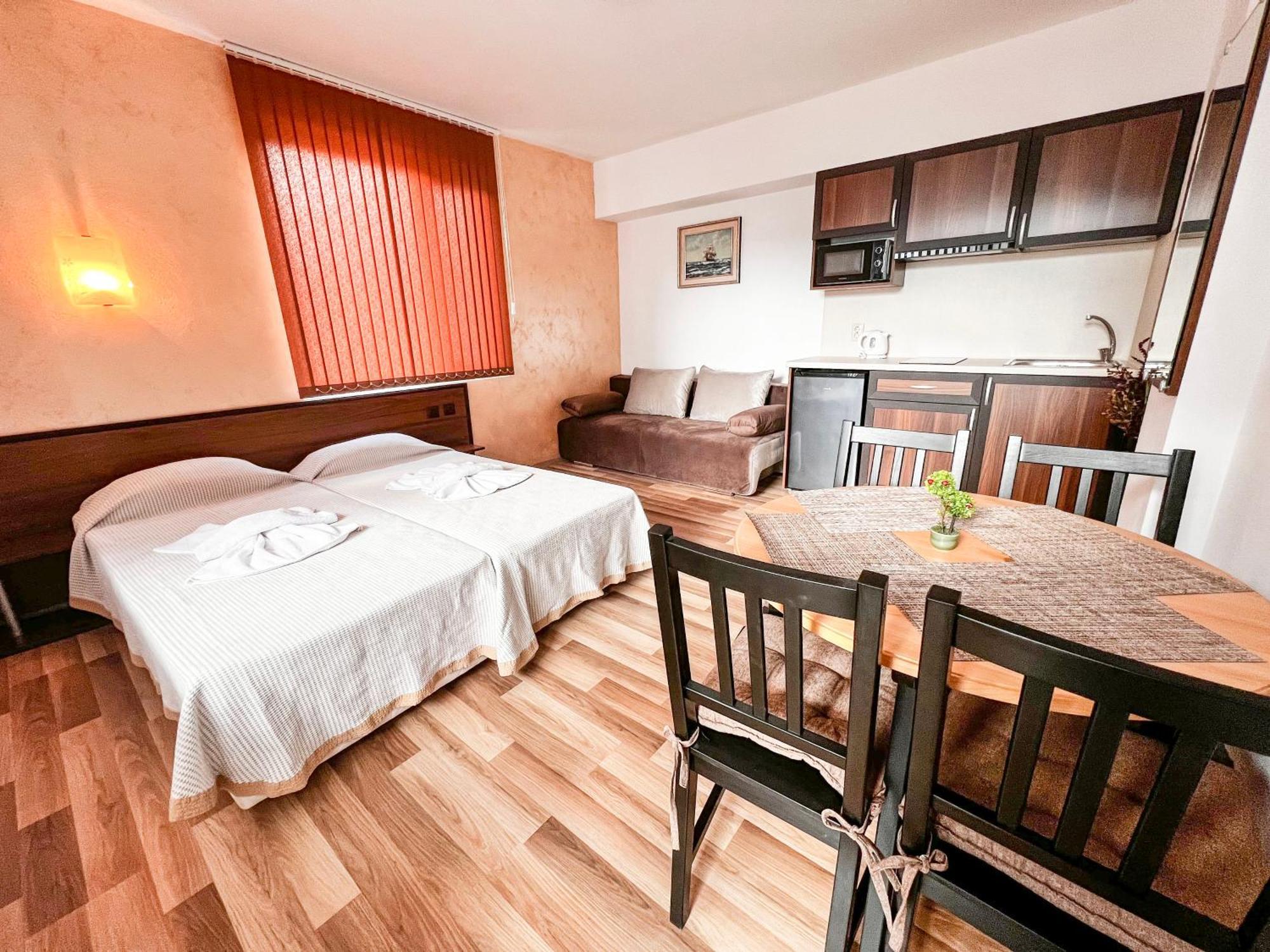 אובזור Chrystal Guest House חדר תמונה