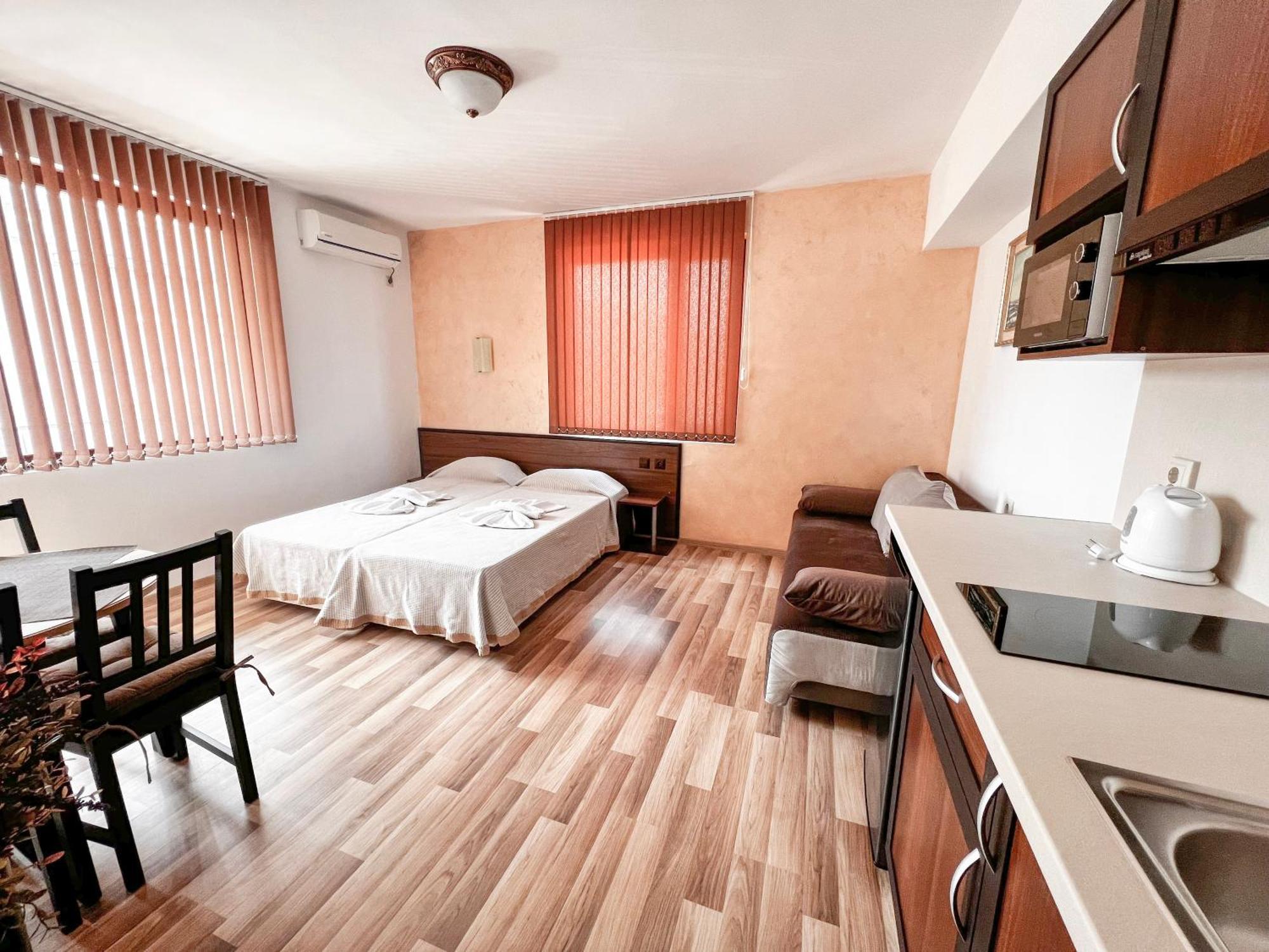 אובזור Chrystal Guest House חדר תמונה