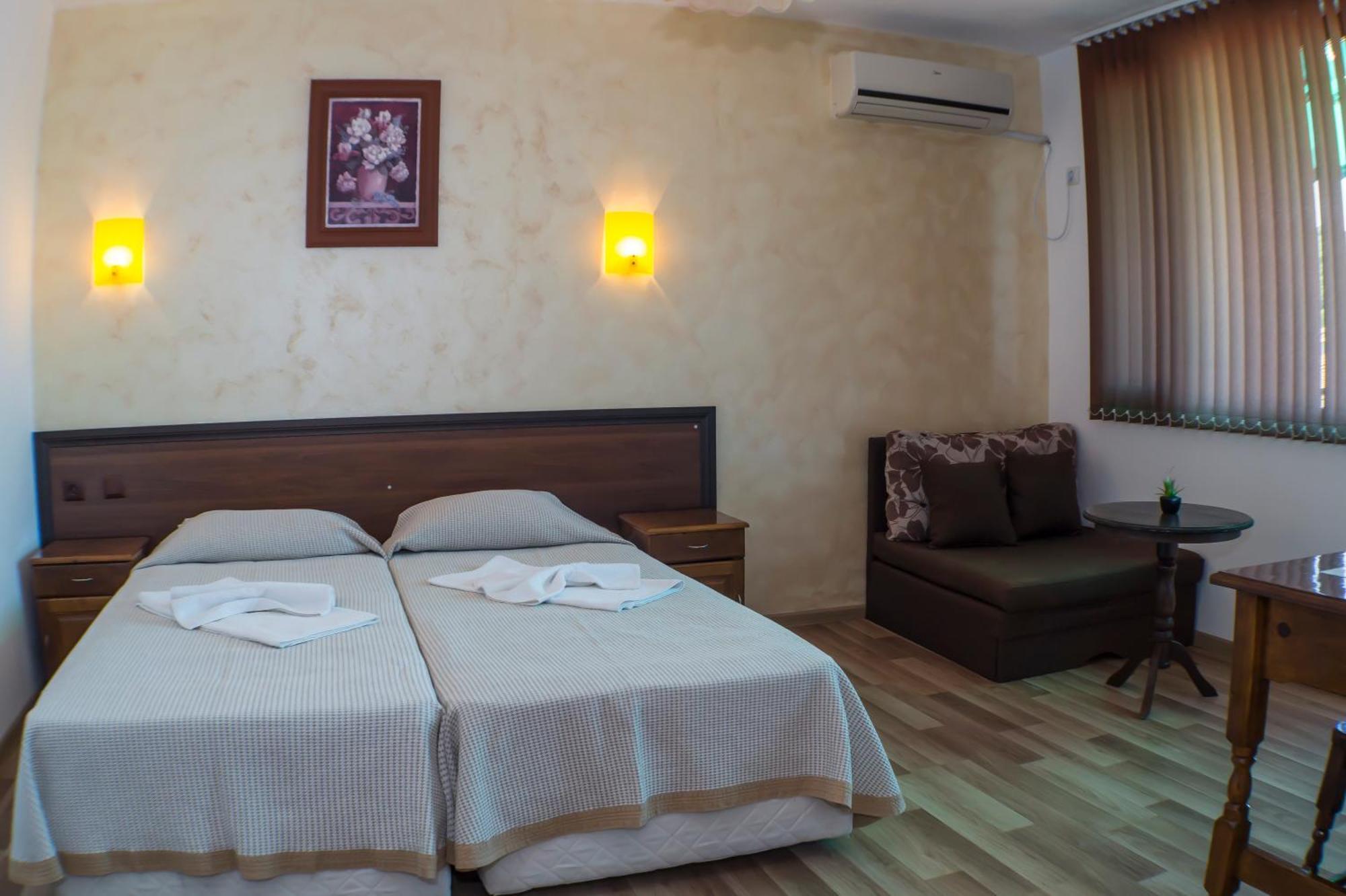 אובזור Chrystal Guest House חדר תמונה
