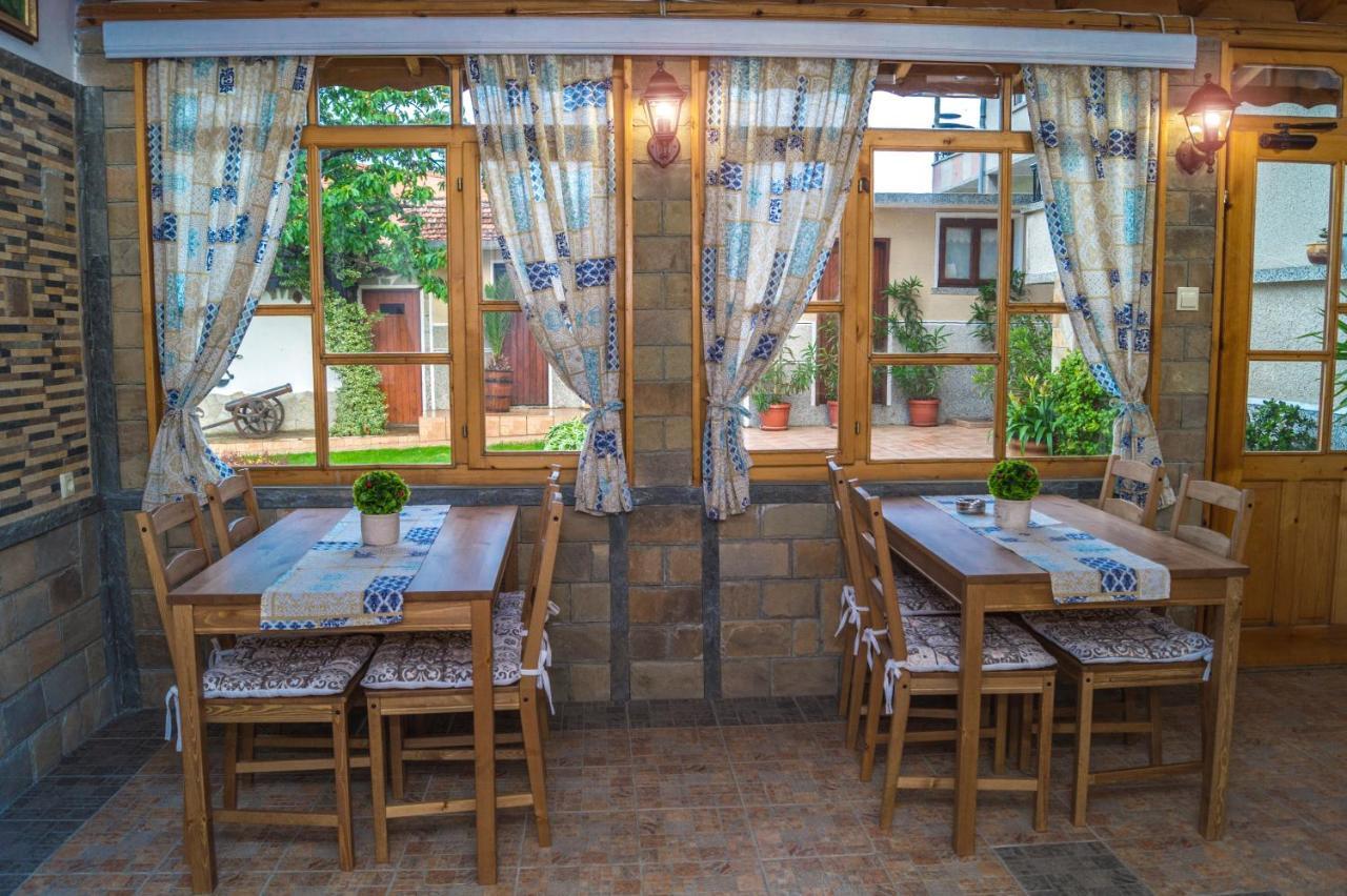 אובזור Chrystal Guest House מראה חיצוני תמונה
