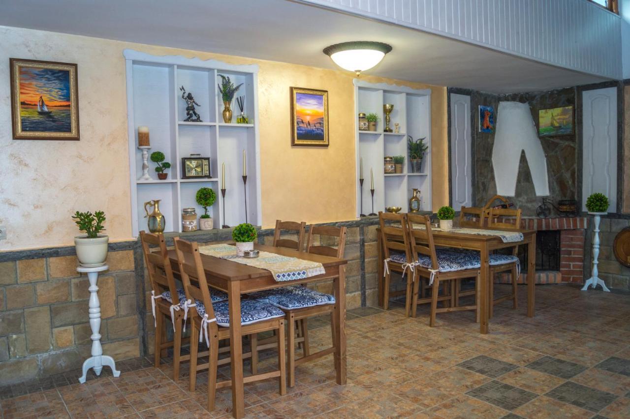 אובזור Chrystal Guest House מראה חיצוני תמונה